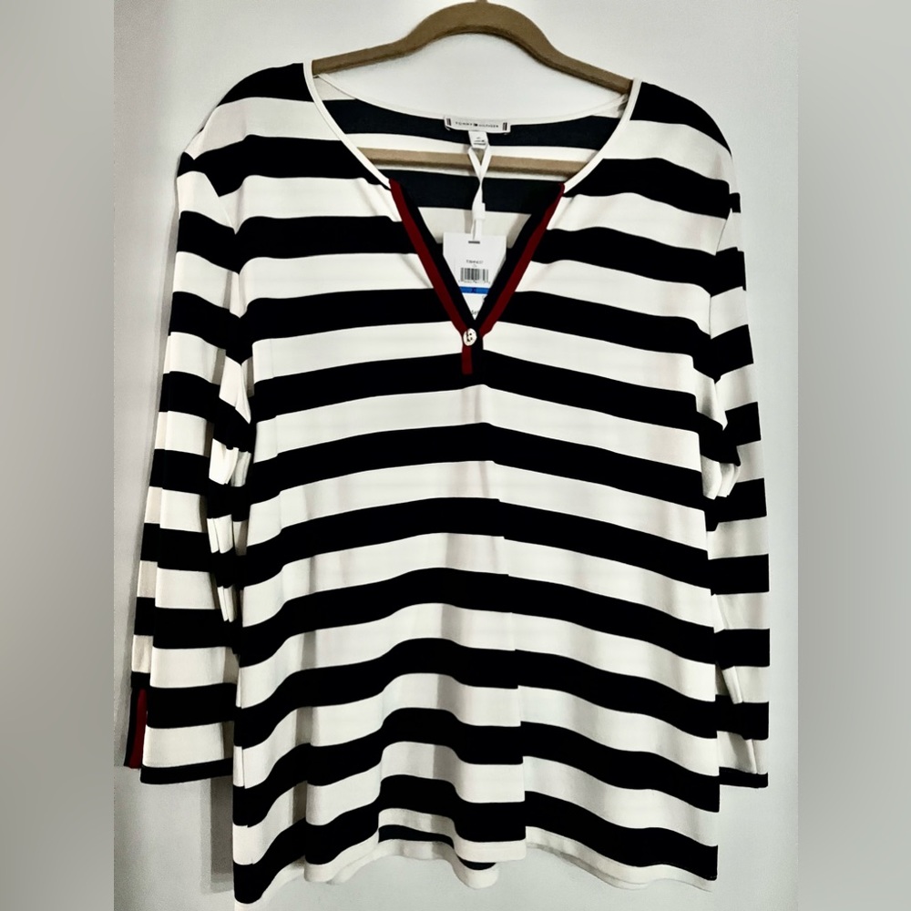 NWT Tommy Hilfiger Blouse Size: XL